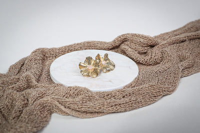 250321 - ST - Edler aus Pink Blumenohrstecker - 100% wasserfest, langlebig & stilvoll - Exklusiver Schmuck von Parisa.ch