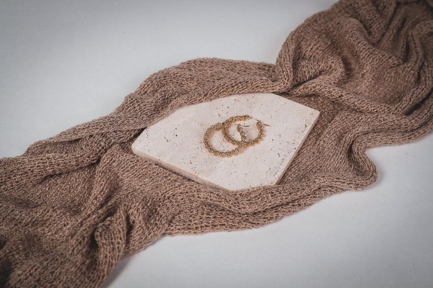 Alina - Ohrring - Edler aus Pair ( 2 Single Piece ) - 100% wasserfest, langlebig & stilvoll - Exklusiver Schmuck von Parisa.ch