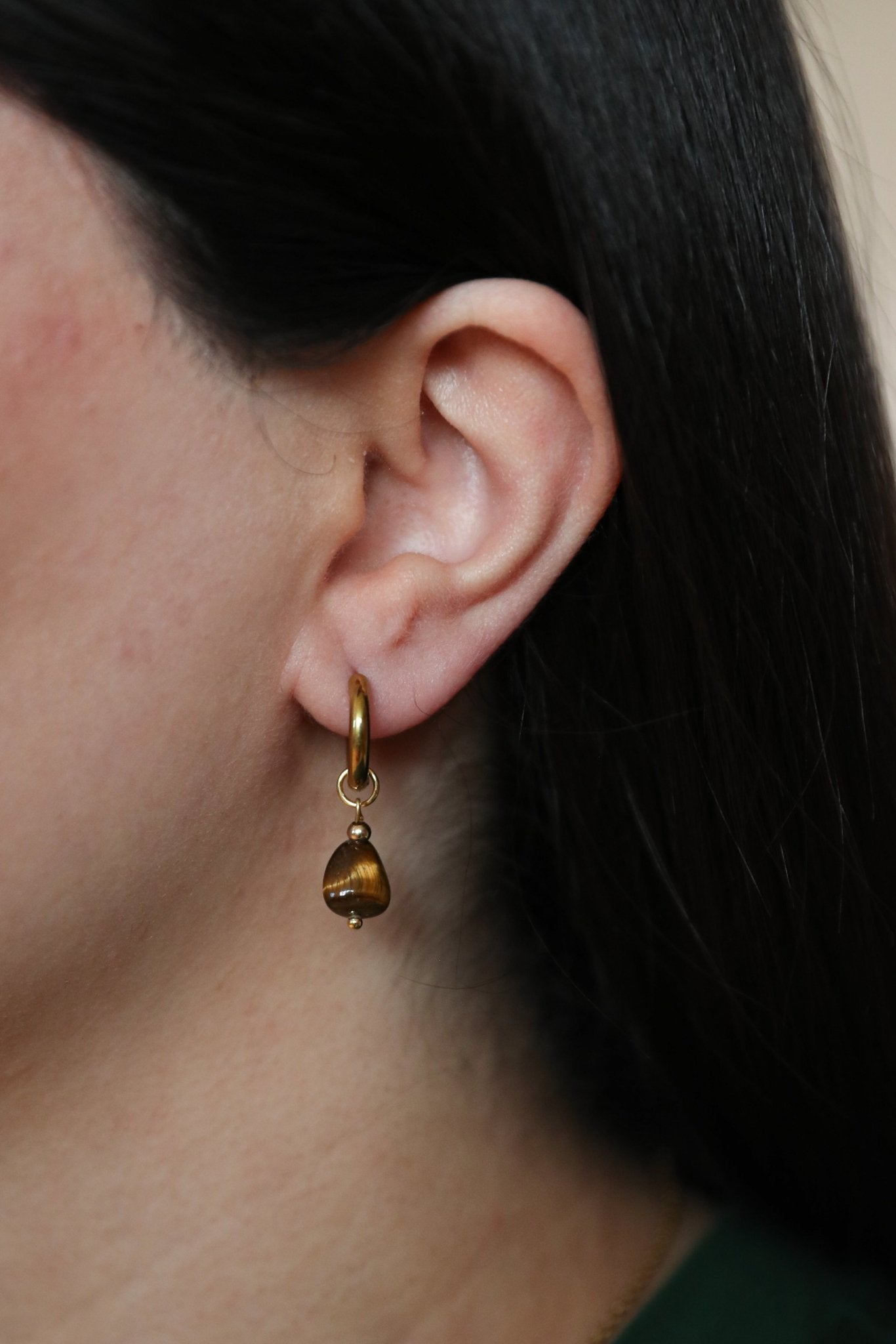 Amalia - Ohrringe - Edler aus 1 Single Piece - 100% wasserfest, langlebig & stilvoll - Exklusiver Schmuck von Parisa.ch