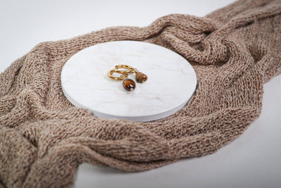 Amalia - Ohrringe - Edler aus 1 Single Piece - 100% wasserfest, langlebig & stilvoll - Exklusiver Schmuck von Parisa.ch