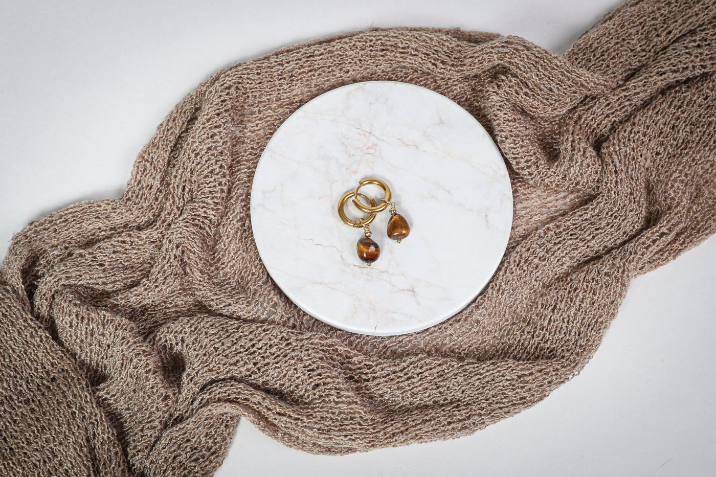 Amalia - Ohrringe - Edler aus Pair ( 2 Single Piece ) - 100% wasserfest, langlebig & stilvoll - Exklusiver Schmuck von Parisa.ch