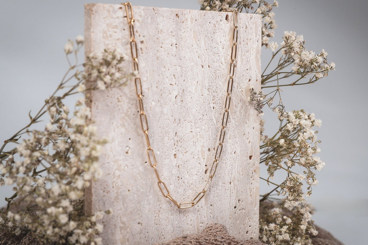 Arlette - Halskette - Edler aus Gold - 100% wasserfest, langlebig & stilvoll - Exklusiver Schmuck von Parisa.ch