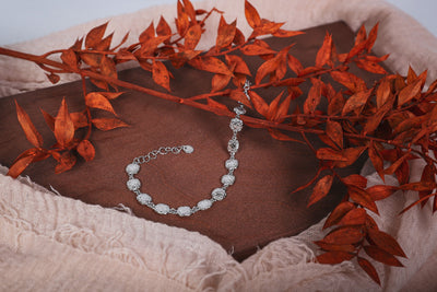 Athena - Armkette - Edler aus Silver - 100% wasserfest, langlebig & stilvoll - Exklusiver Schmuck von Parisa.ch