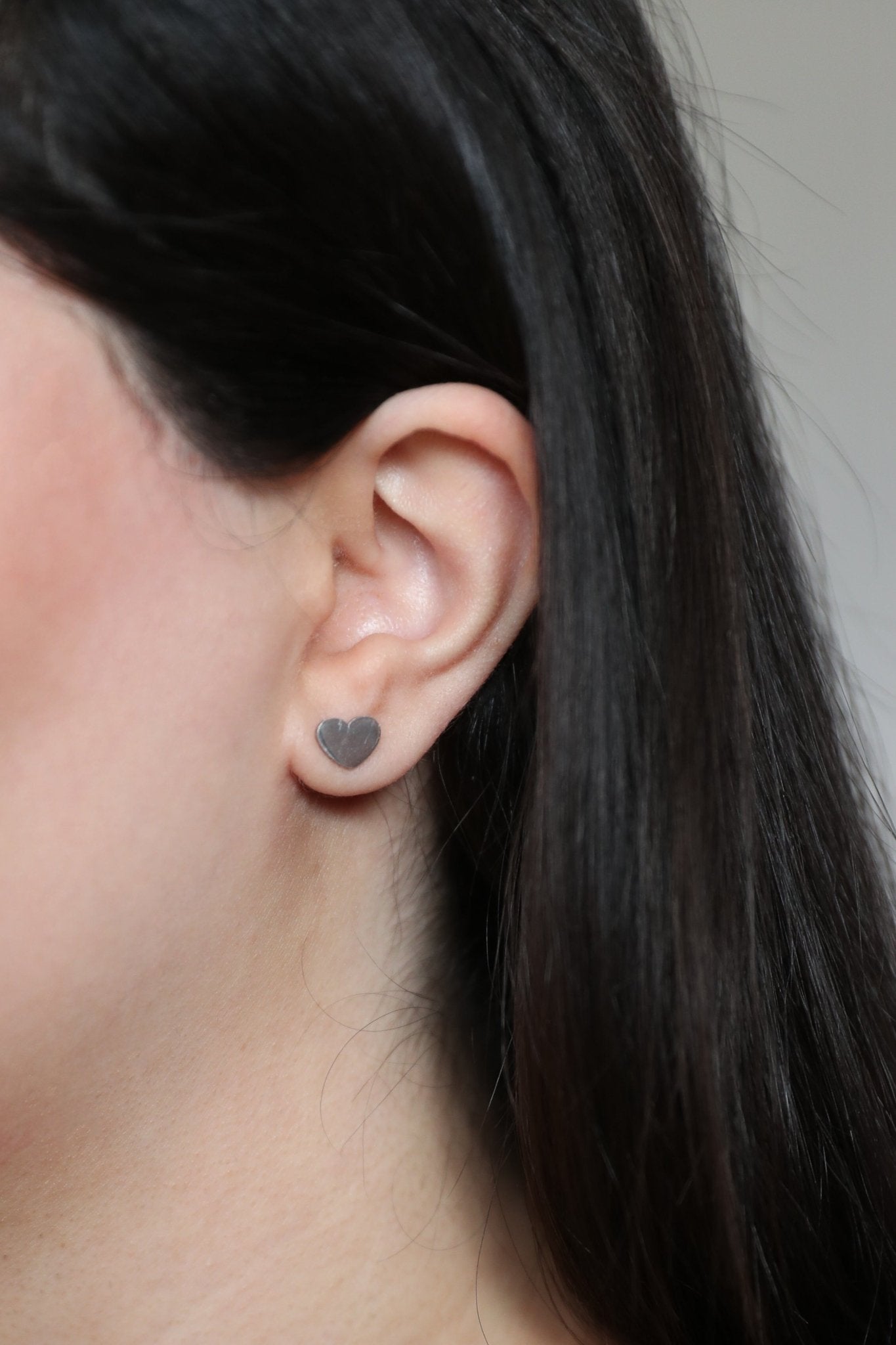 Delina - Ohrstecker - Edler aus Silver - 100% wasserfest, langlebig & stilvoll - Exklusiver Schmuck von Parisa.ch