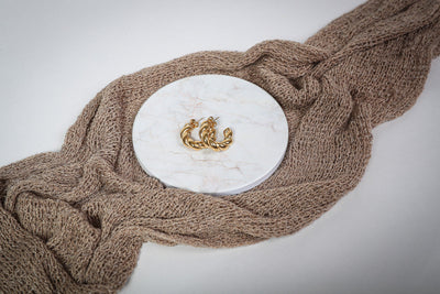 Elodie - Ohrringe - Edler aus 1 Single Piece - 100% wasserfest, langlebig & stilvoll - Exklusiver Schmuck von Parisa.ch