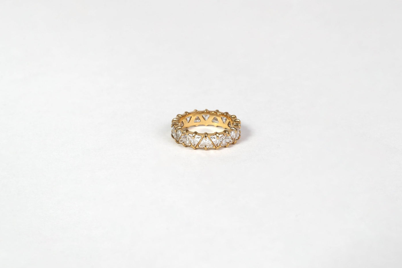 Genevieve - Ring - Edler aus Gold - 100% wasserfest, langlebig & stilvoll - Exklusiver Schmuck von Parisa.ch
