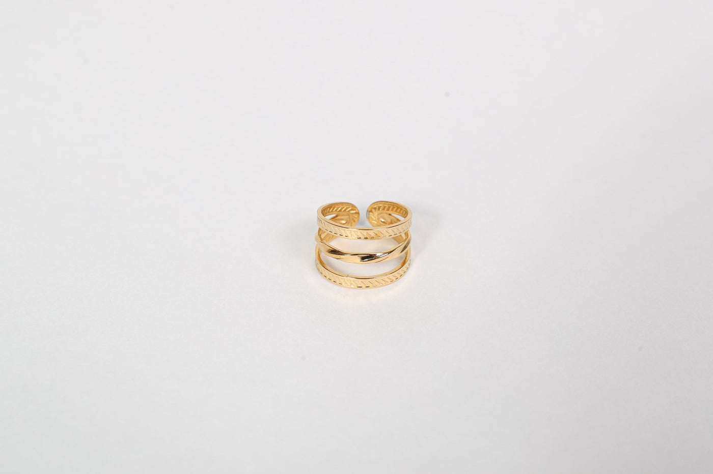 Genevieve - Ring - Edler aus Gold - 100% wasserfest, langlebig & stilvoll - Exklusiver Schmuck von Parisa.ch
