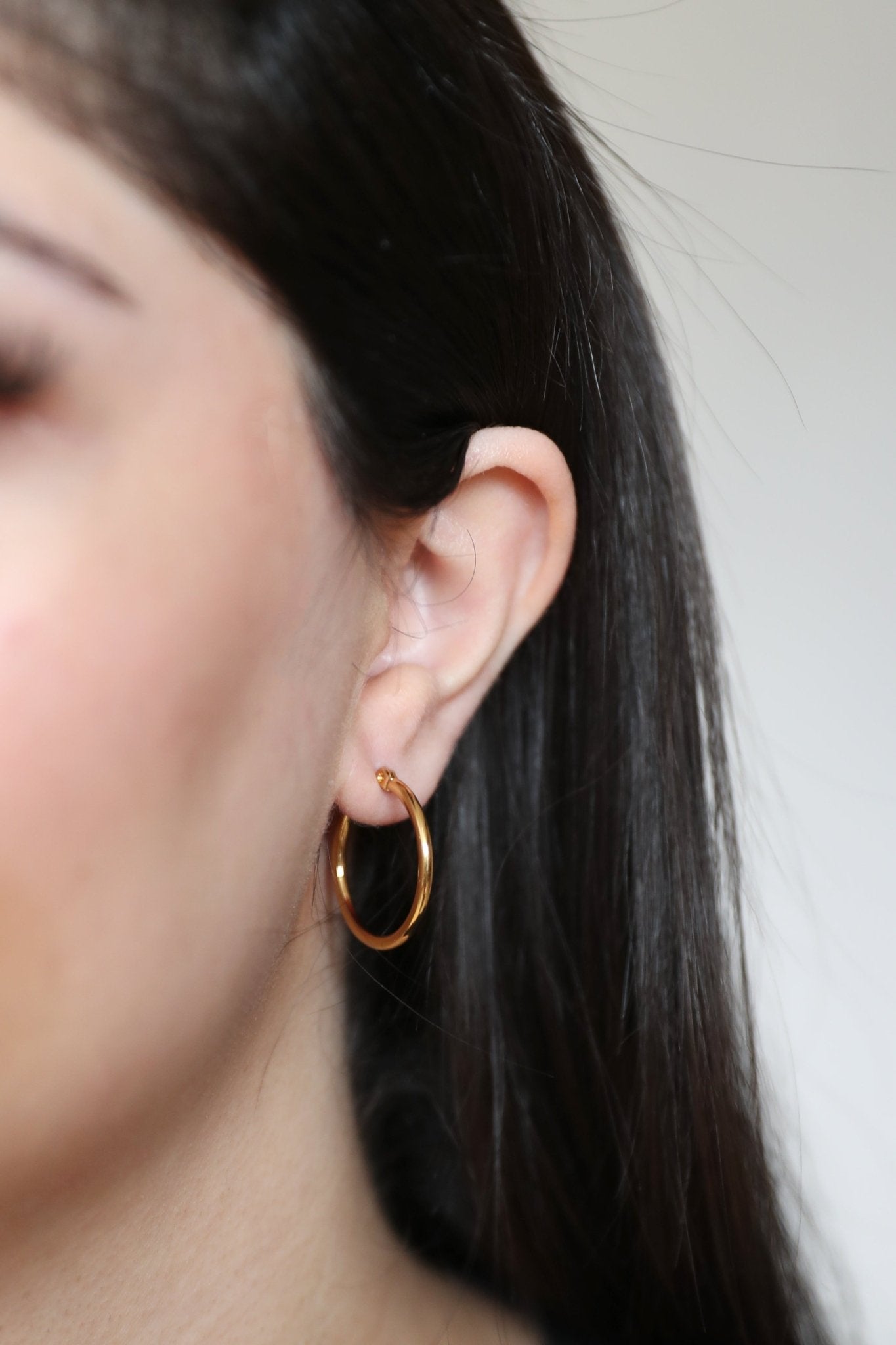 Ghazal - Ohrringe - Edler aus 2.5cm - 100% wasserfest, langlebig & stilvoll - Exklusiver Schmuck von Parisa.ch