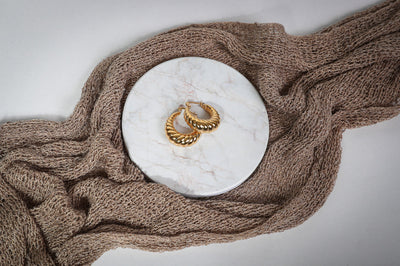 Jasmin - Ohrring - Edler aus 1 Single Piece - 100% wasserfest, langlebig & stilvoll - Exklusiver Schmuck von Parisa.ch