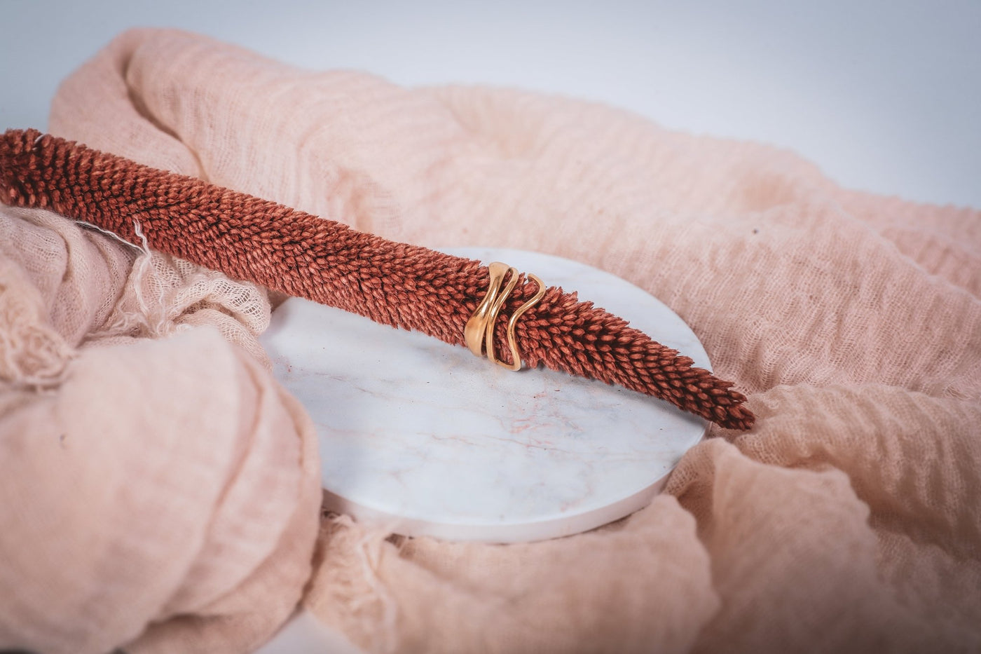 Kiana - Ring - Edler aus Gold - 100% wasserfest, langlebig & stilvoll - Exklusiver Schmuck von Parisa.ch