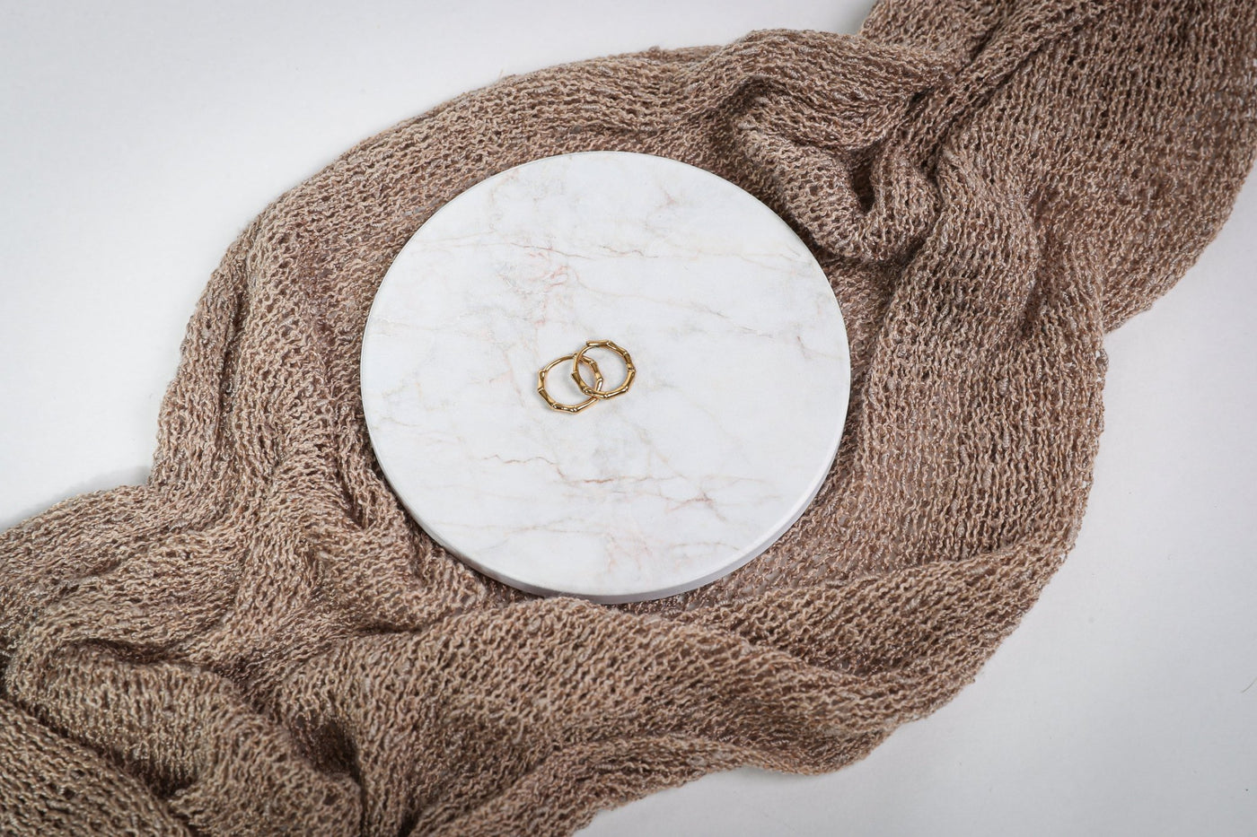 Knochen - Ohrringe - Edler aus 1 Single Piece - 100% wasserfest, langlebig & stilvoll - Exklusiver Schmuck von Parisa.ch