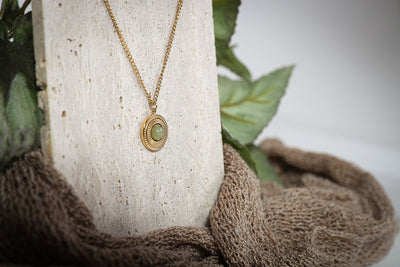 Liora - Halskette - Edler aus Gold - 100% wasserfest, langlebig & stilvoll - Exklusiver Schmuck von Parisa.ch