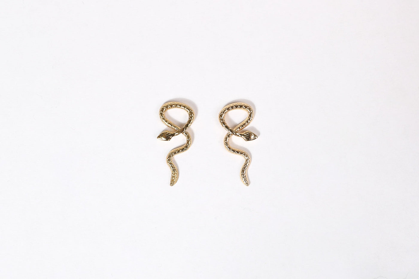Mara - Ohrstecker - Edler aus 1 Single Piece - 100% wasserfest, langlebig & stilvoll - Exklusiver Schmuck von Parisa.ch