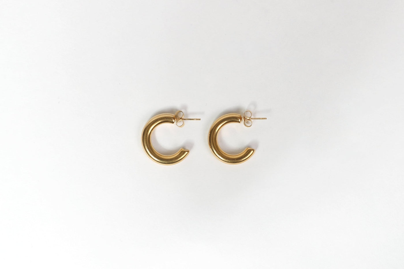 Maya - Ohrringe - Edler aus Pair ( 2 Single Piece ) - 100% wasserfest, langlebig & stilvoll - Exklusiver Schmuck von Parisa.ch