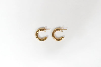 Maya - Ohrringe - Edler aus Pair ( 2 Single Piece ) - 100% wasserfest, langlebig & stilvoll - Exklusiver Schmuck von Parisa.ch