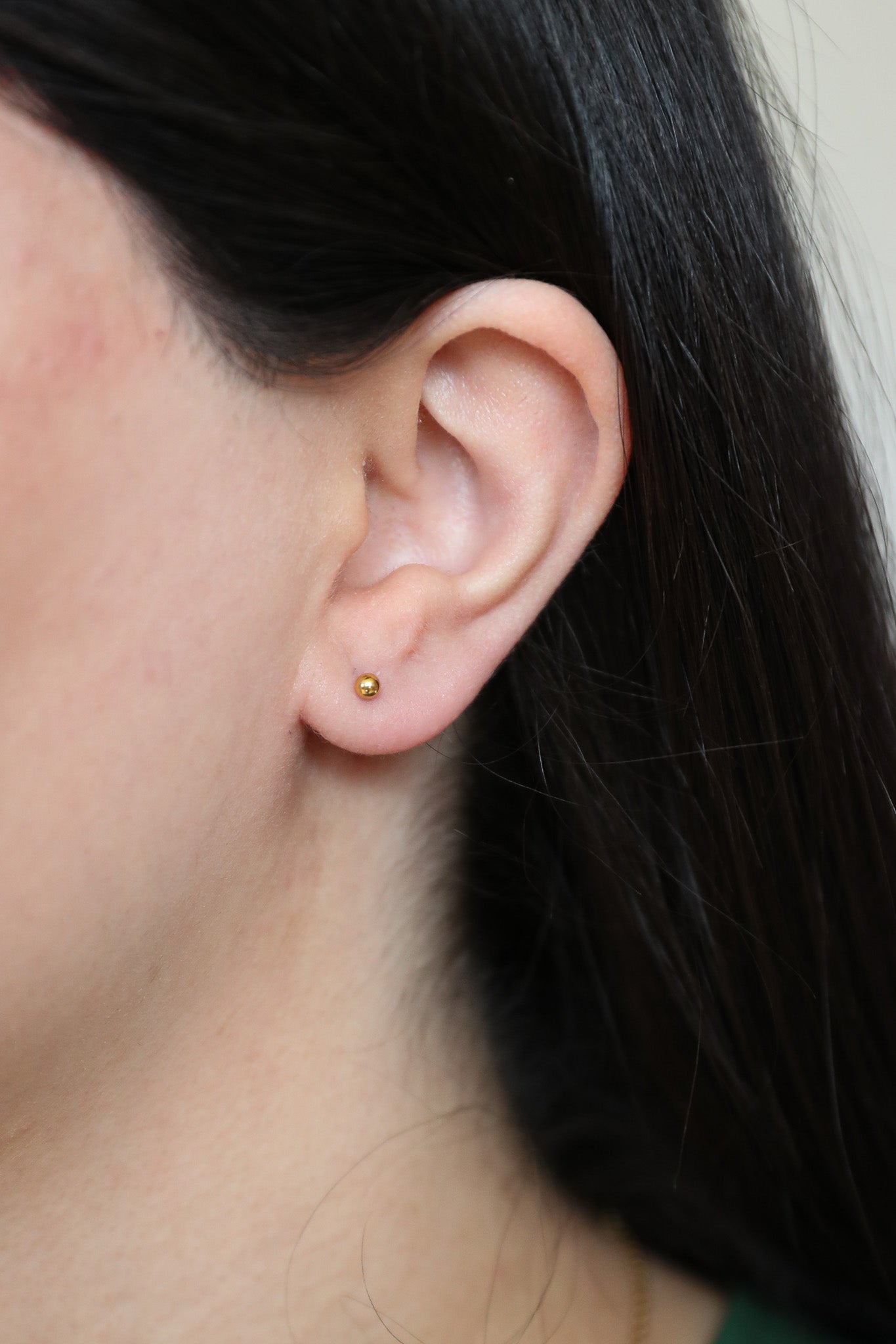 Mira - Ohrstecker - Edler aus 3.0mm - 100% wasserfest, langlebig & stilvoll - Exklusiver Schmuck von Parisa.ch