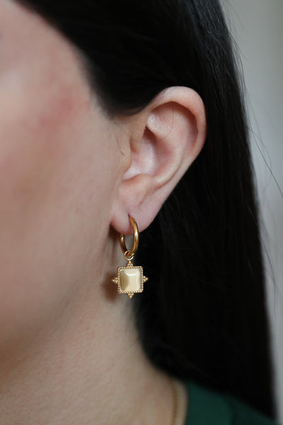 Nalia - Ohrringe - Edler aus 1 Single Piece - 100% wasserfest, langlebig & stilvoll - Exklusiver Schmuck von Parisa.ch