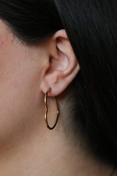 Noemi - Ohrringe - Edler aus 1 Single Piece - 100% wasserfest, langlebig & stilvoll - Exklusiver Schmuck von Parisa.ch