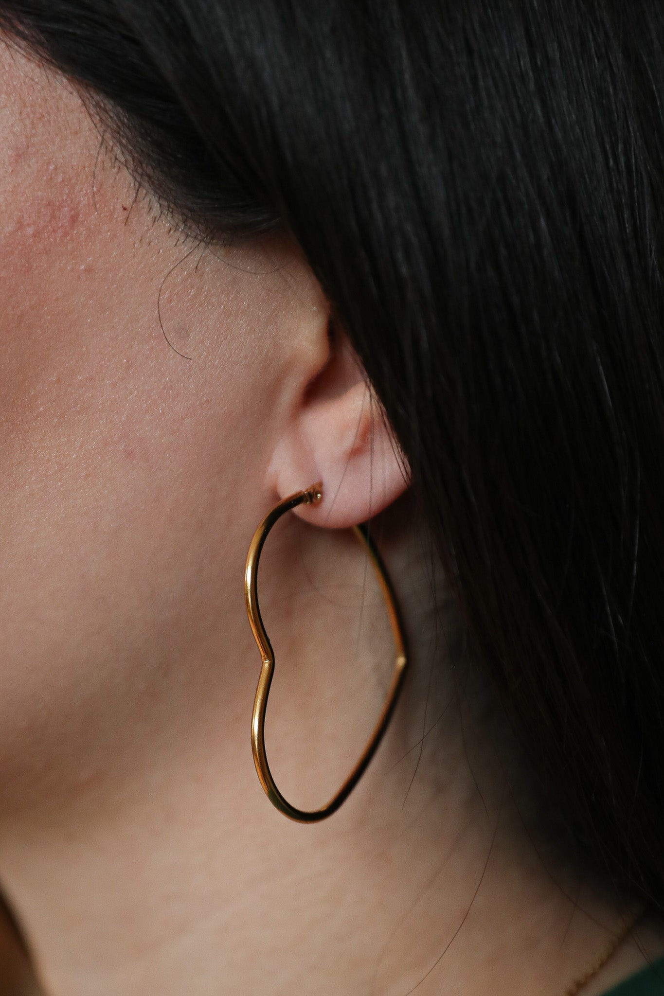 Noemi - Ohrringe - Edler aus 1 Single Piece - 100% wasserfest, langlebig & stilvoll - Exklusiver Schmuck von Parisa.ch