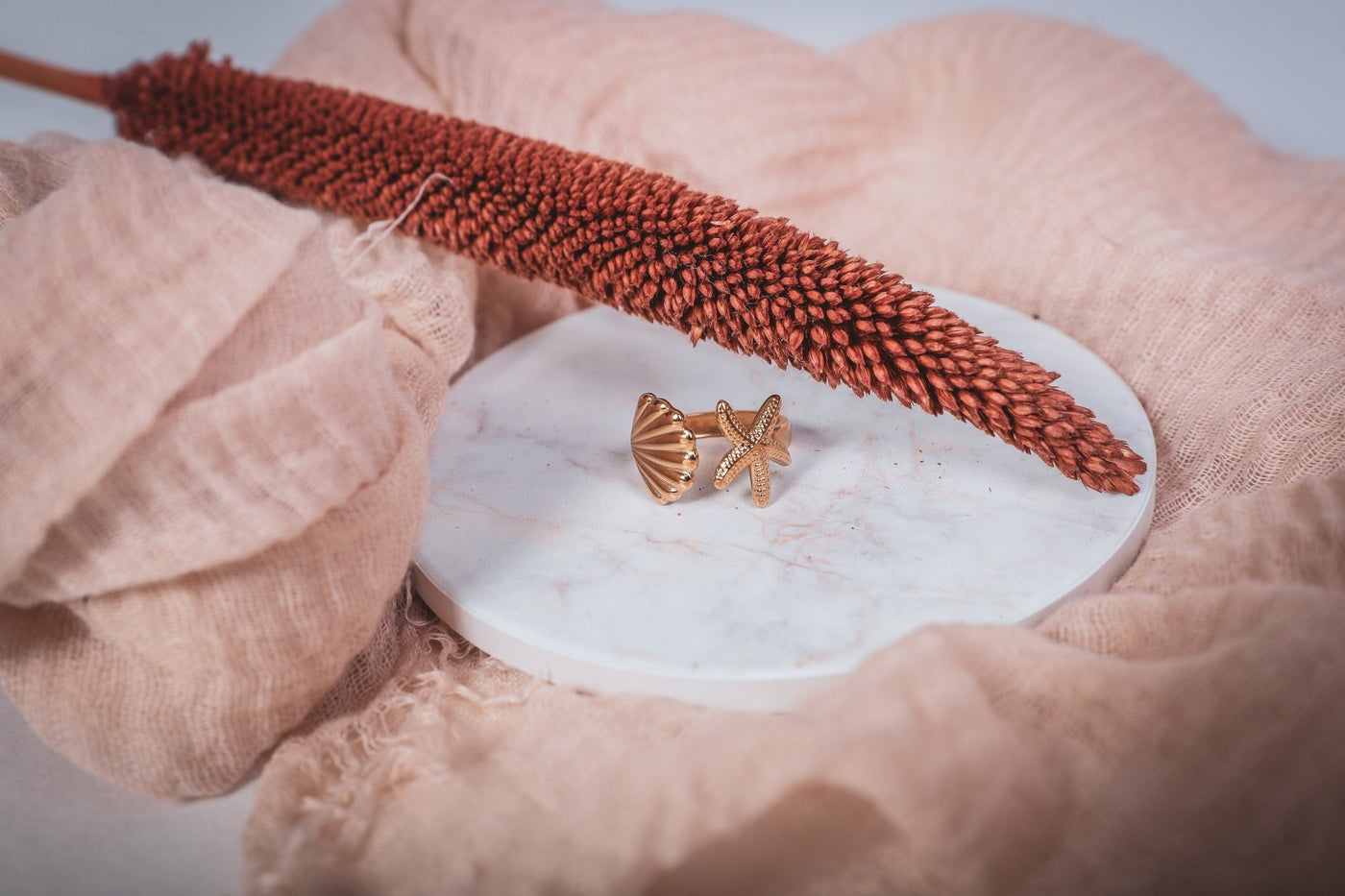 Pavena - Ring - Edler aus Gold - 100% wasserfest, langlebig & stilvoll - Exklusiver Schmuck von Parisa.ch