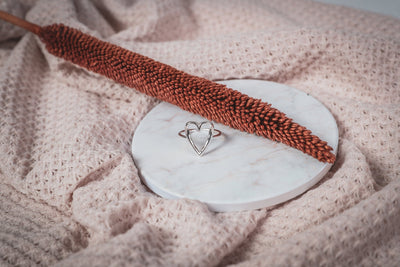 Priya - Ring - Edler aus Silver - 100% wasserfest, langlebig & stilvoll - Exklusiver Schmuck von Parisa.ch