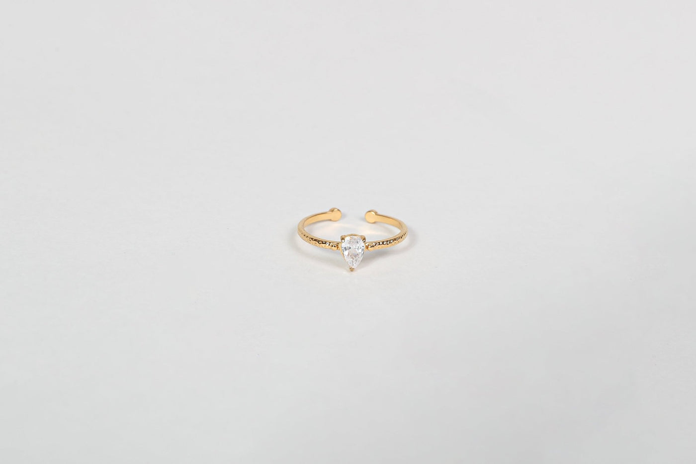 Safiya - Ring - Edler aus Gold - 100% wasserfest, langlebig & stilvoll - Exklusiver Schmuck von Parisa.ch
