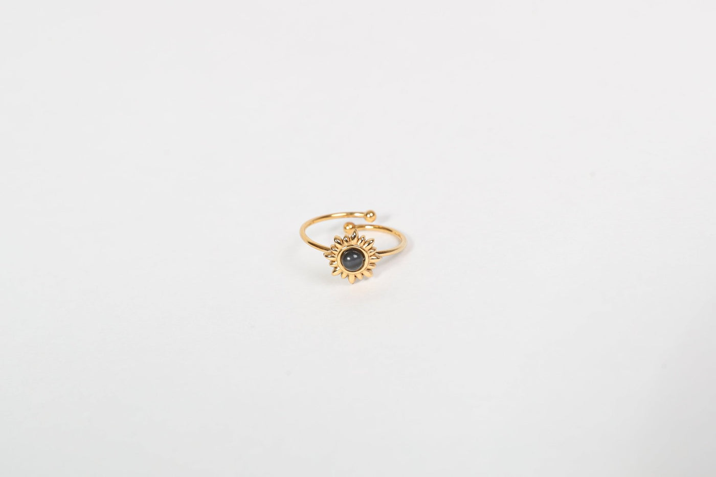 Soraya - Ring - Edler aus Gold - 100% wasserfest, langlebig & stilvoll - Exklusiver Schmuck von Parisa.ch
