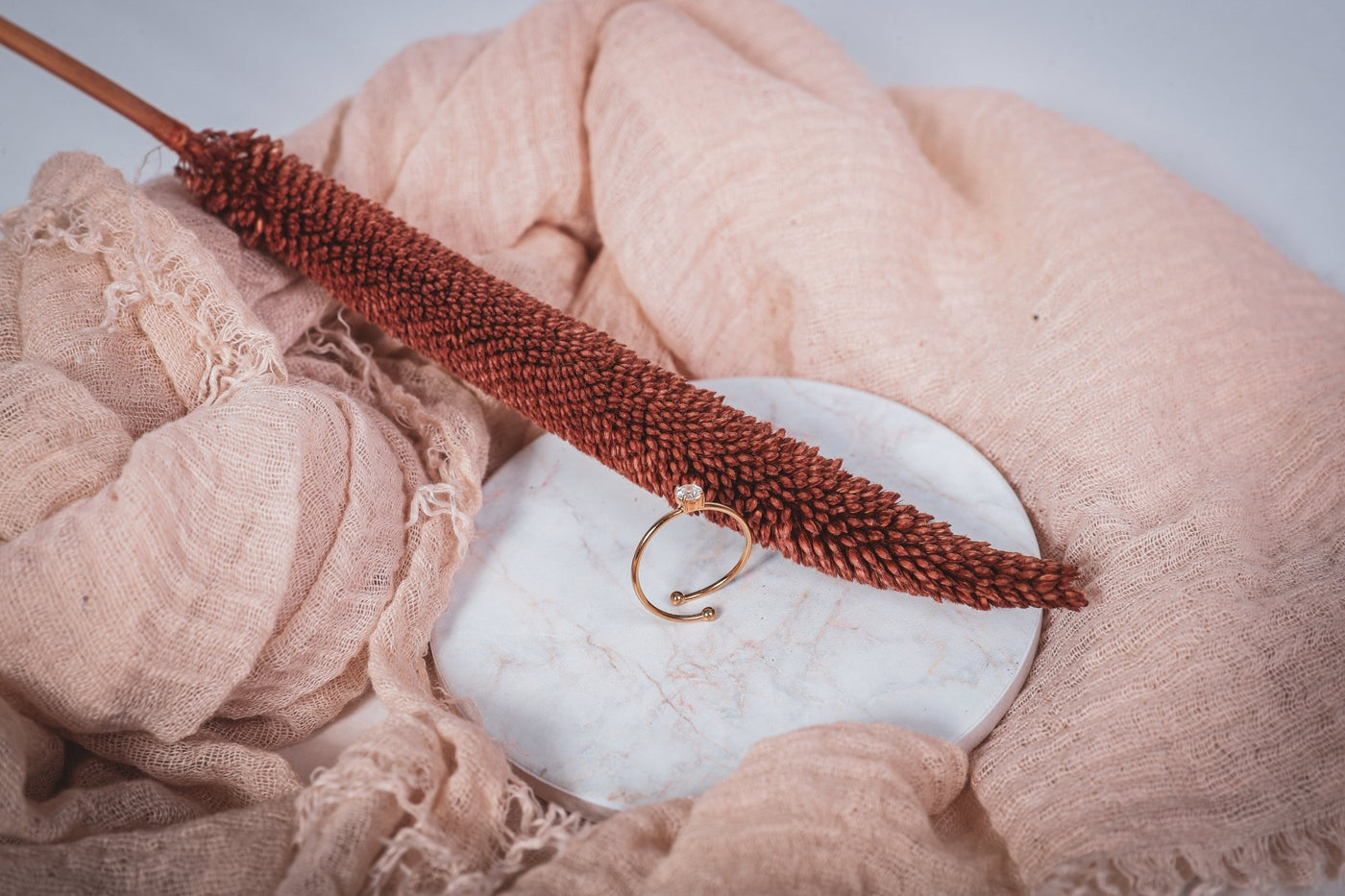 Yumi - Ring - Edler aus - 100% wasserfest, langlebig & stilvoll - Exklusiver Schmuck von Parisa.ch